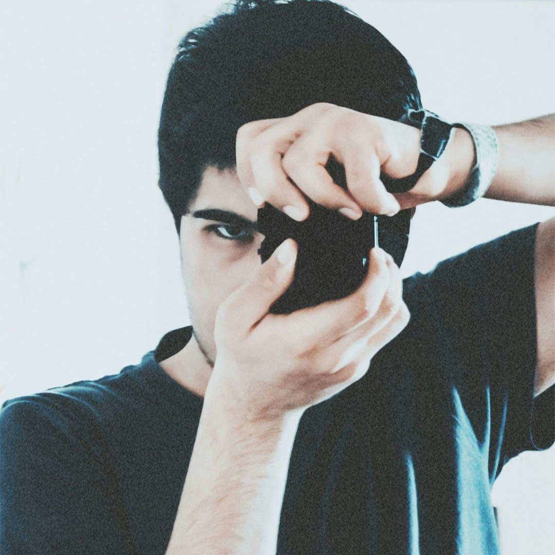 Go to younes karami's profile