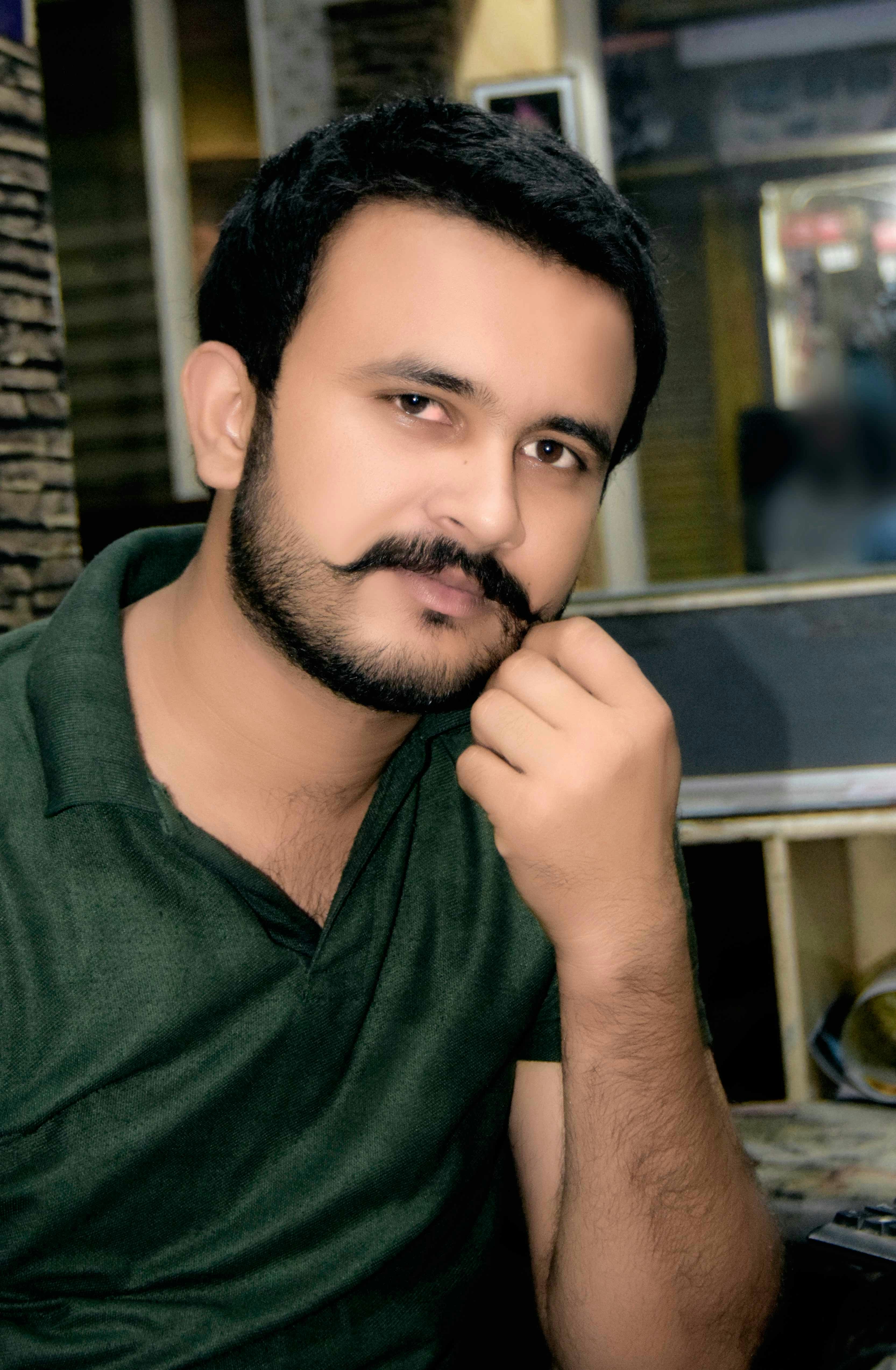 Sikandar Hayat Aasiのプロフィールを見る