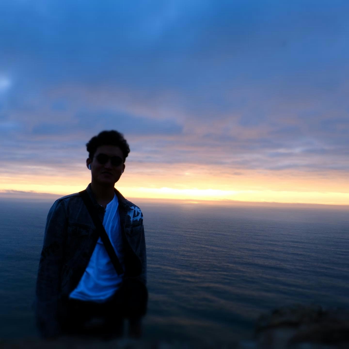 Ve al perfil de Poodar CHU