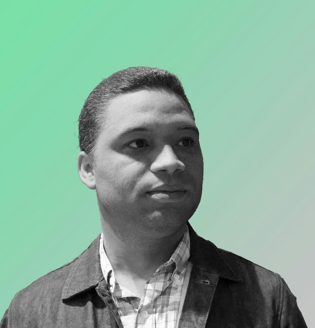 Avatar of user Efren Castillo