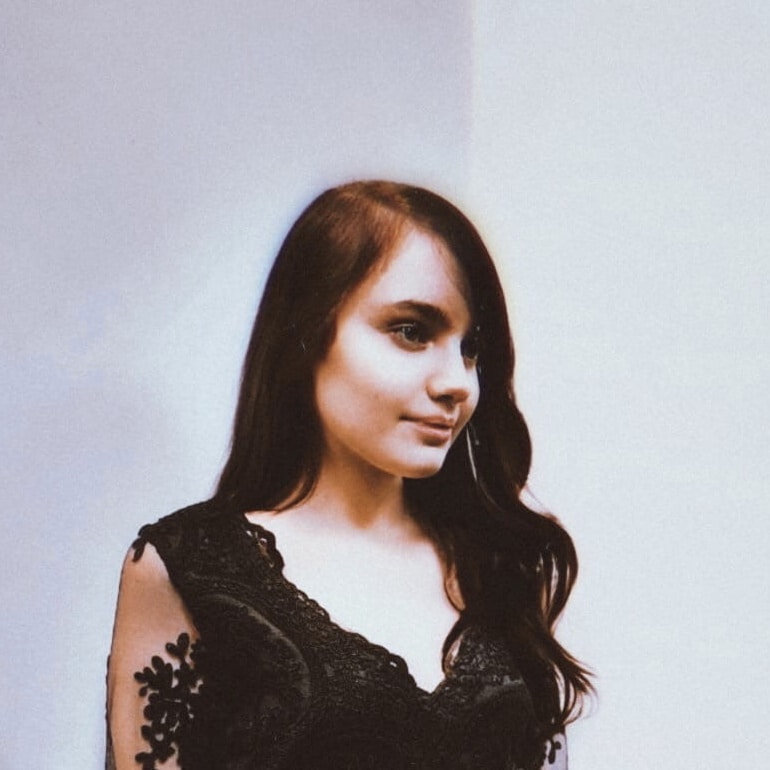 Accéder au profil de Naasu Asakura