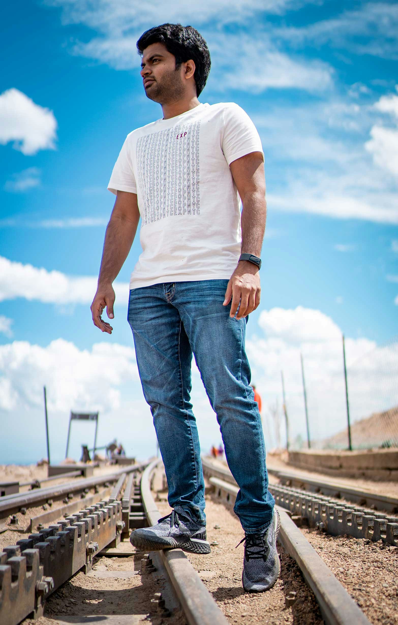 Go to Sesha Reddy Kovvuri's profile