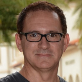 Zum Profil von Jim Davis