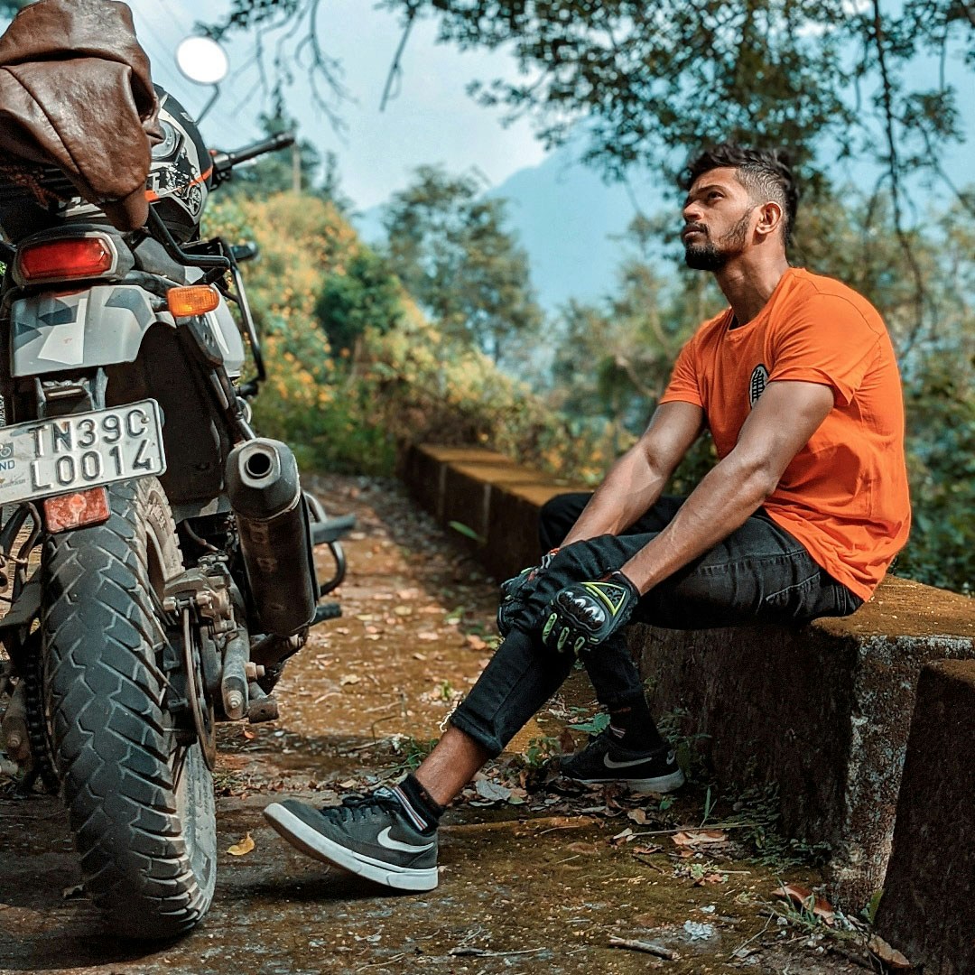 Go to Vignesh Moorthy's profile