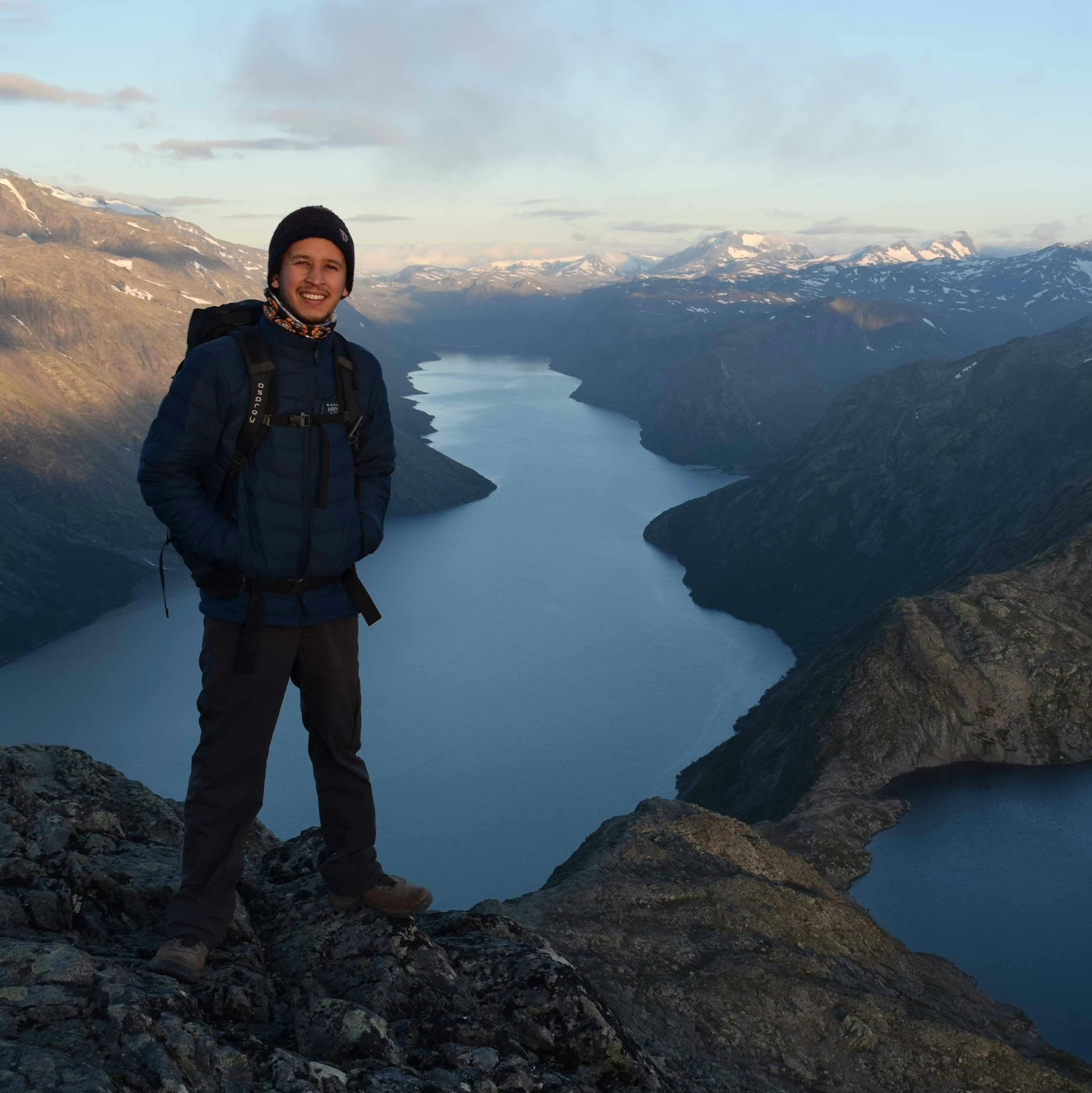 Avatar of user Axel Donis