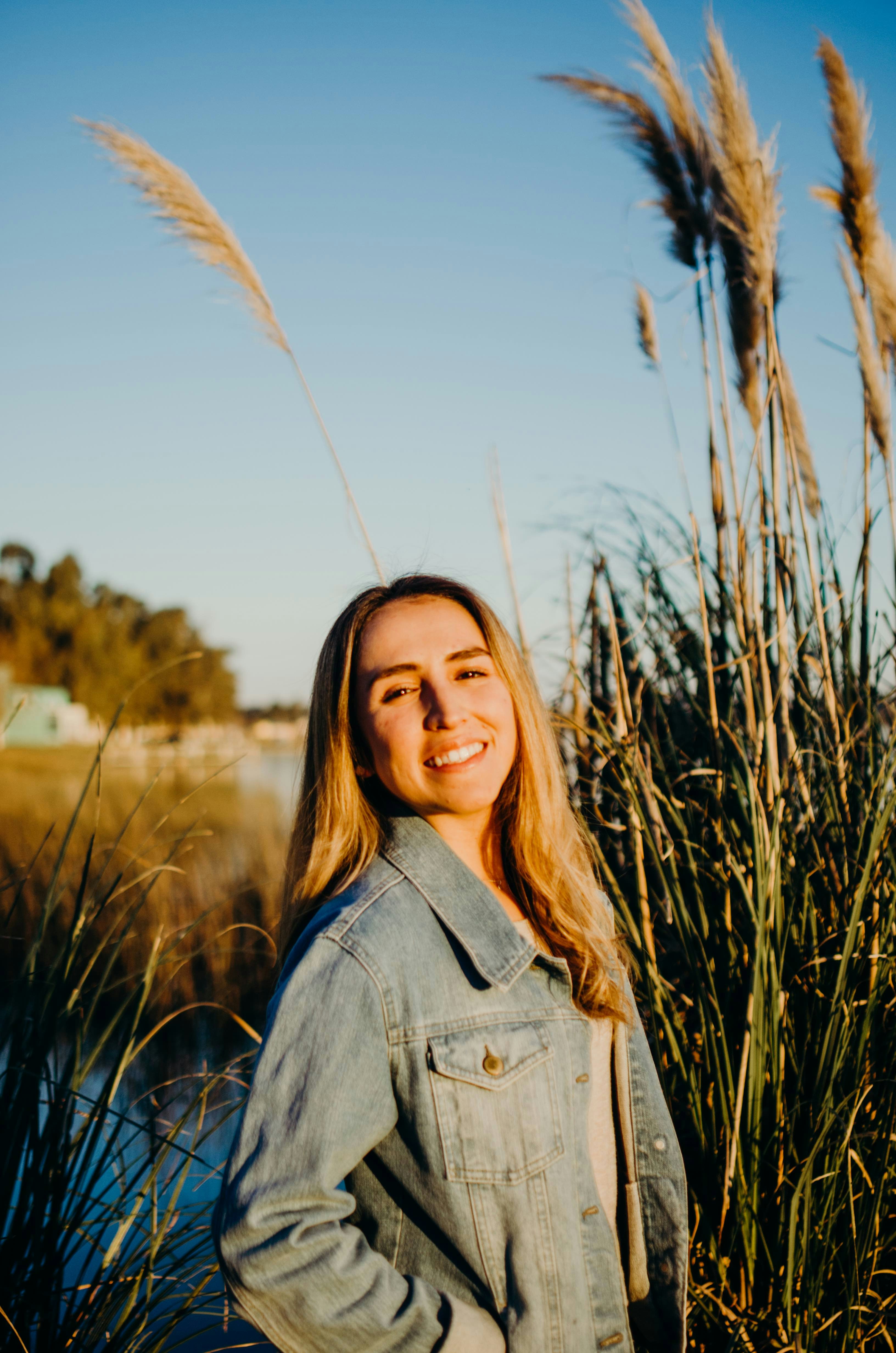 사용자 Angelica Reyes의 아바타