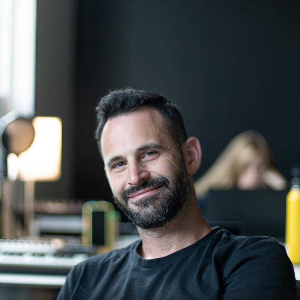 Daniel Foster의 프로필로 이동