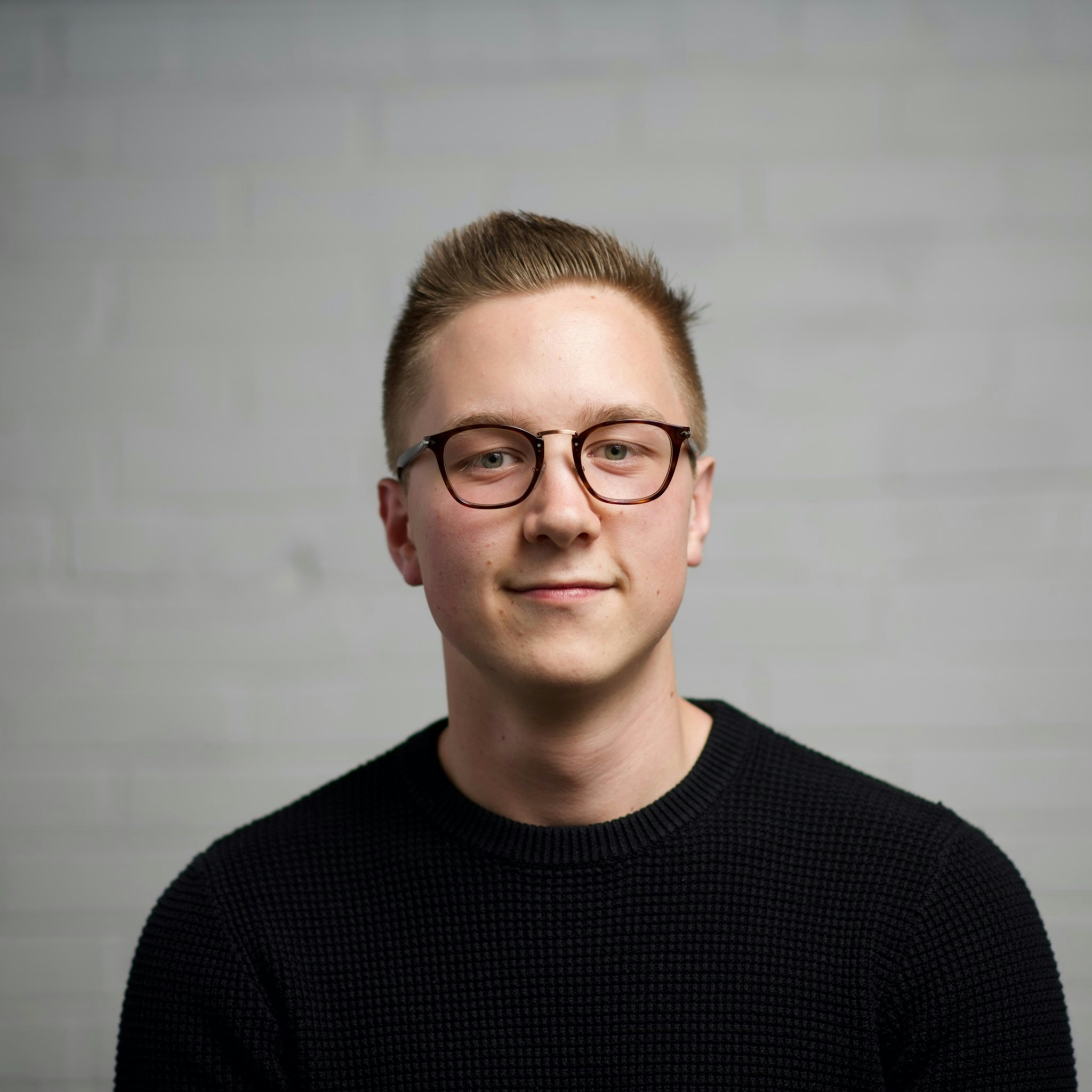 Go to Benjamin Hoppe's profile