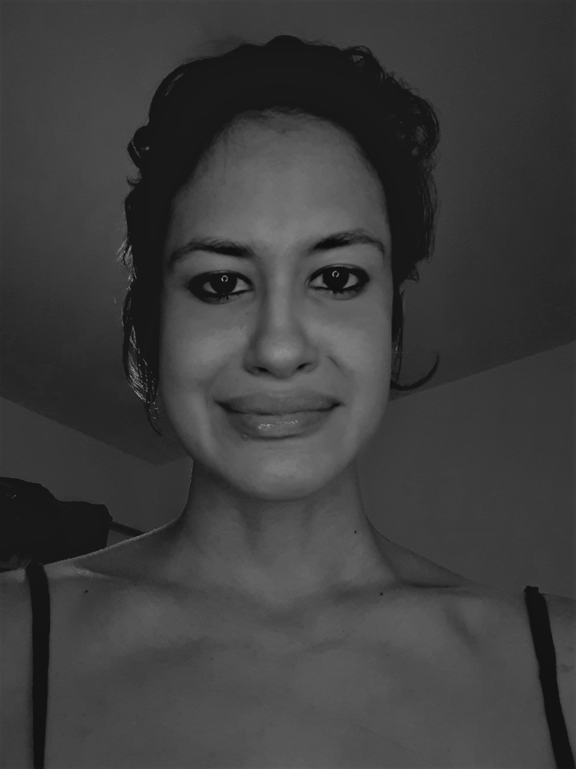 Go to Natália Catunda's profile