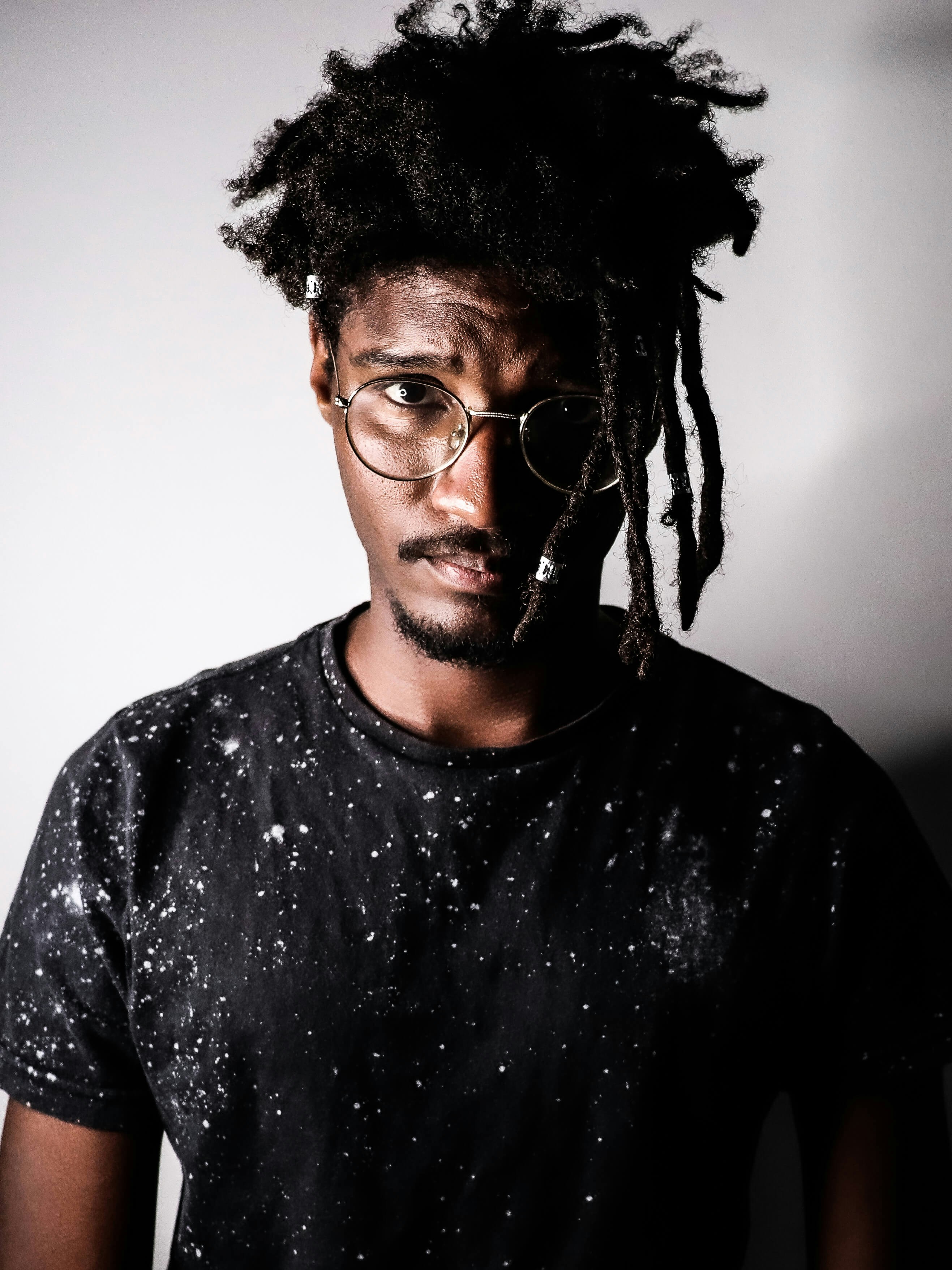 Go to Tutz Dias's profile