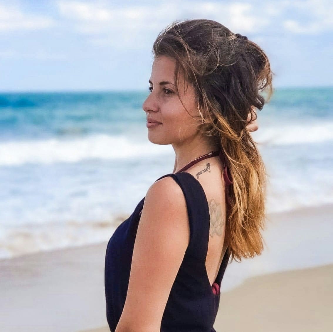 Go to Miroslava Petrova's profile