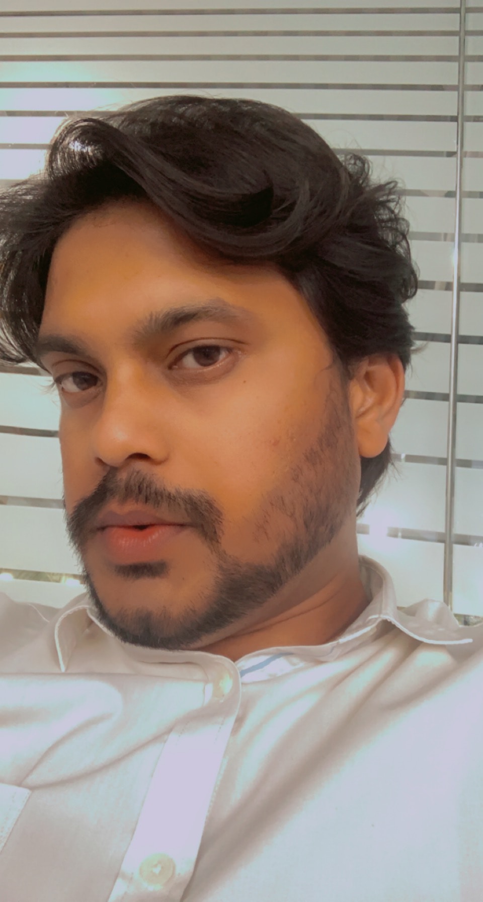 Buka profil Siddhil Jadhav