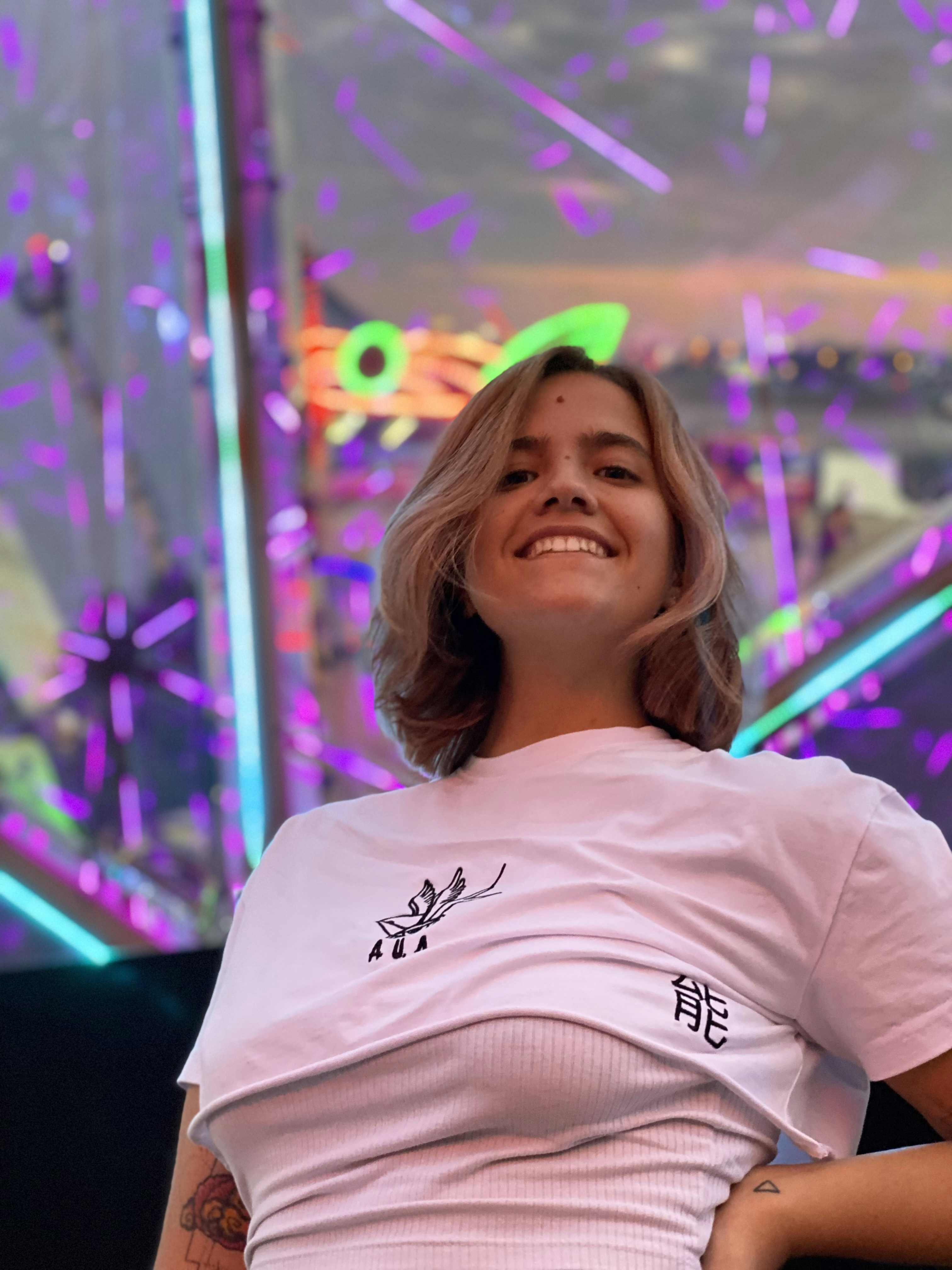 Go to Vicky Vale's profile