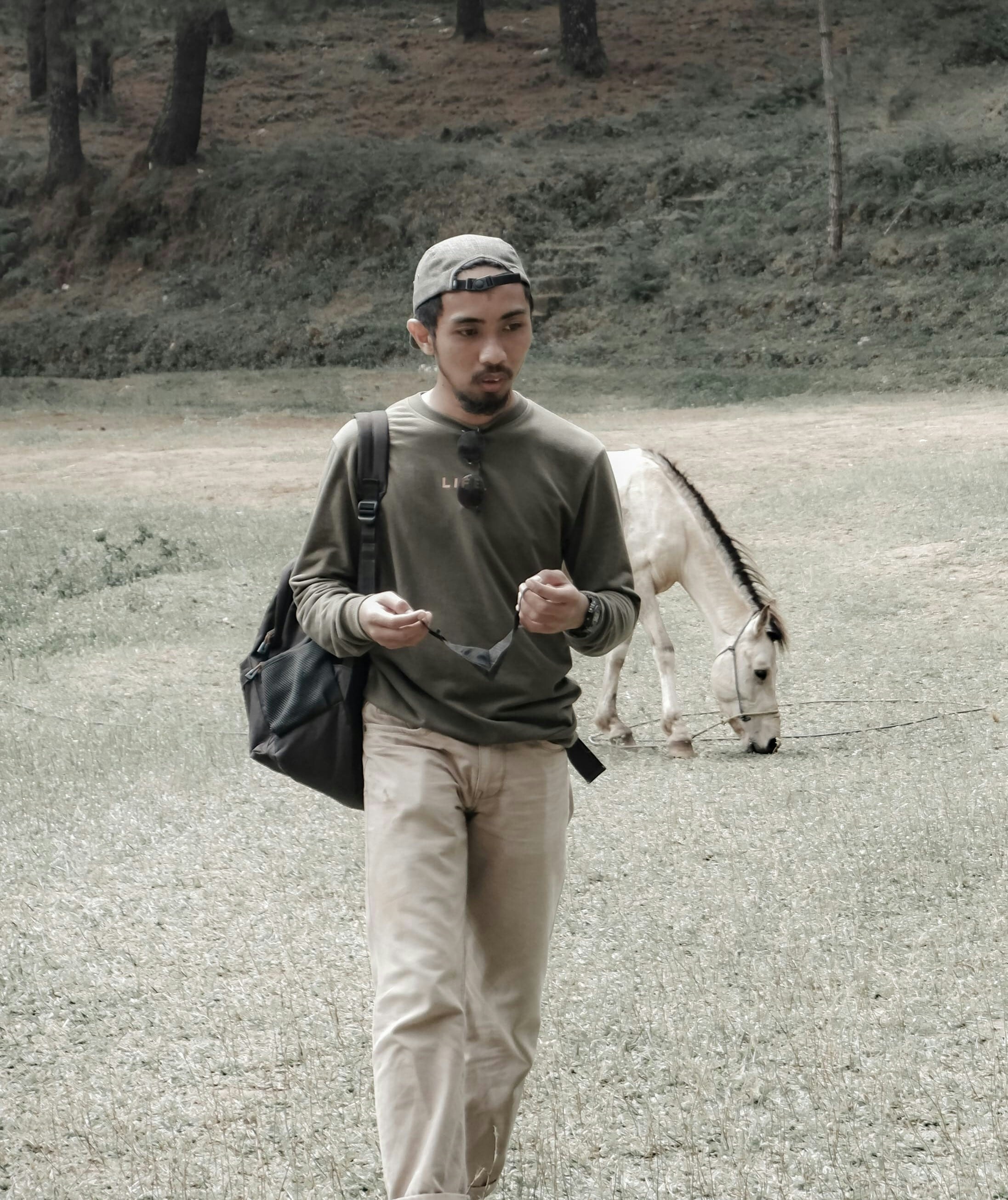 Ashabul Kahfiのプロフィールを見る