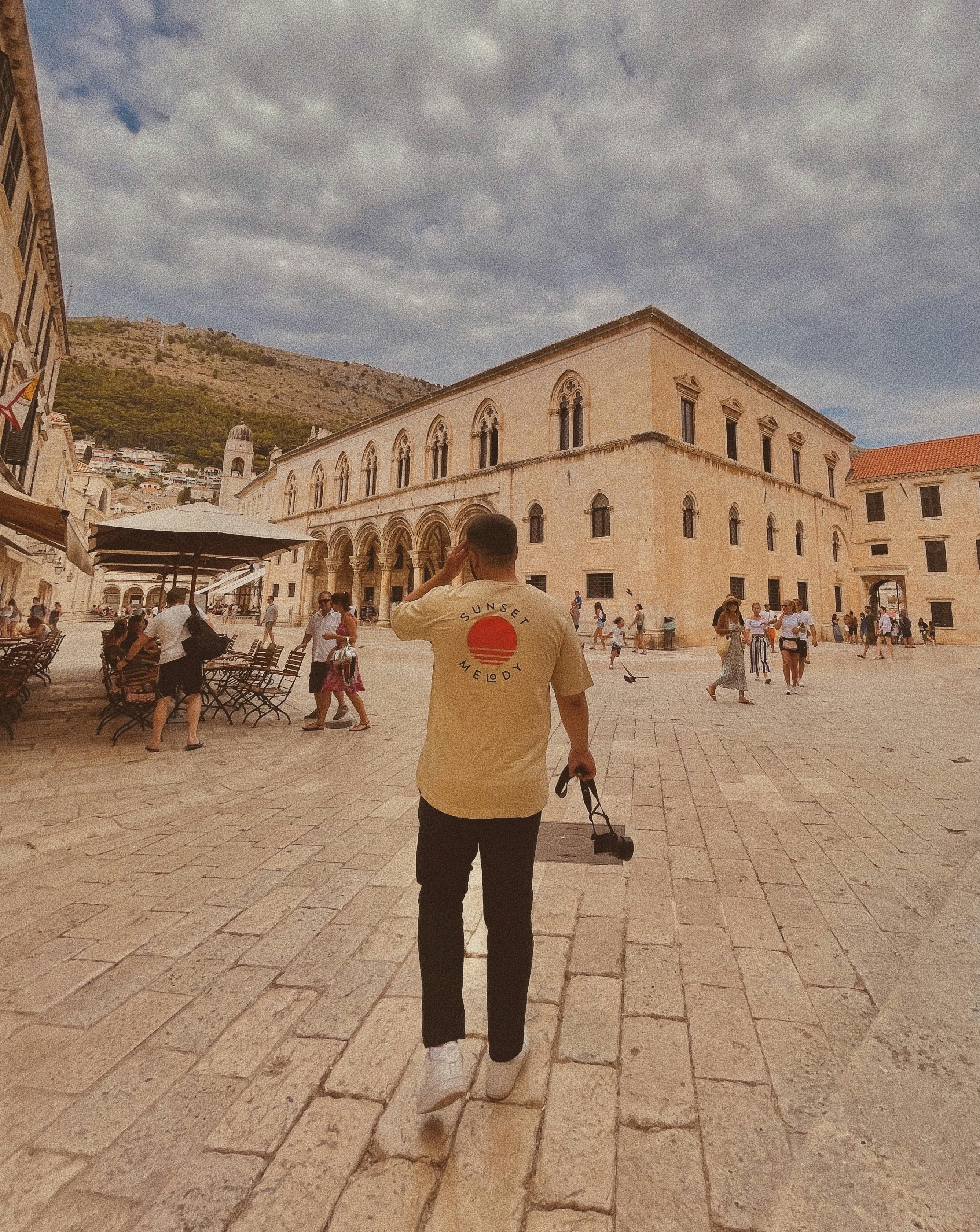 Xhois Shaholliのプロフィールを見る