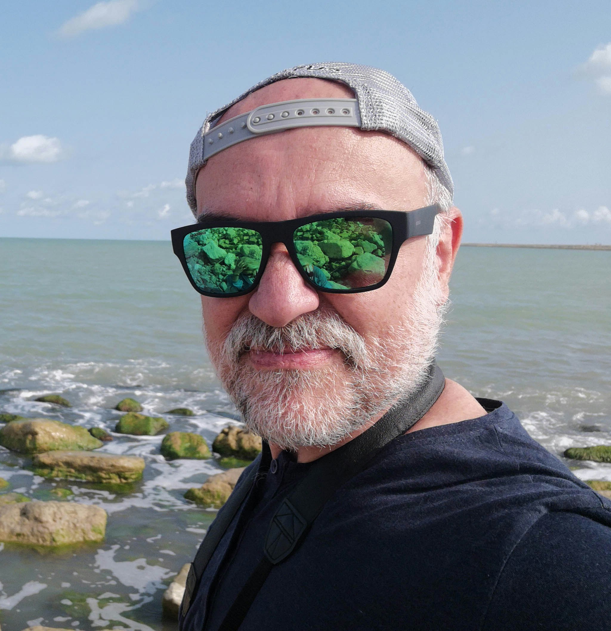 Go to mojtaba dorri ghabel's profile