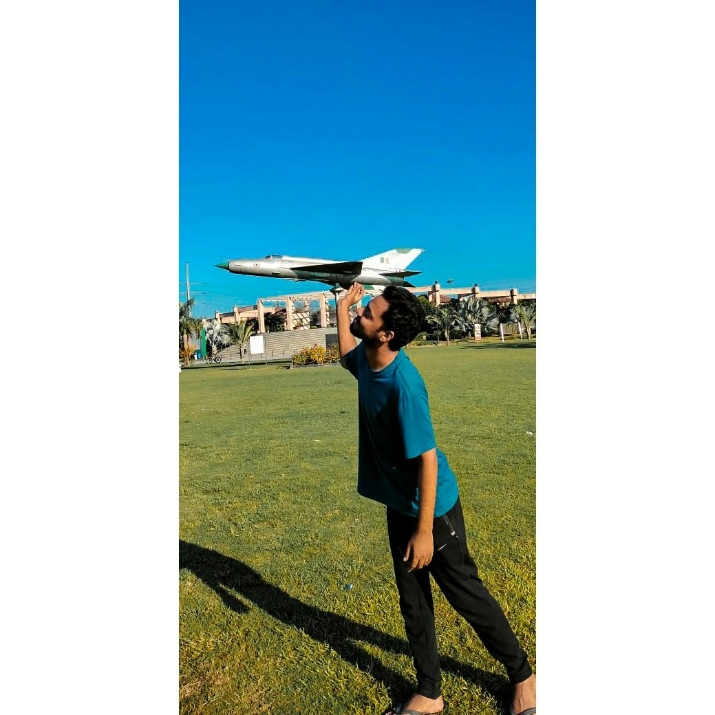 Go to Himanshu Yadav's profile