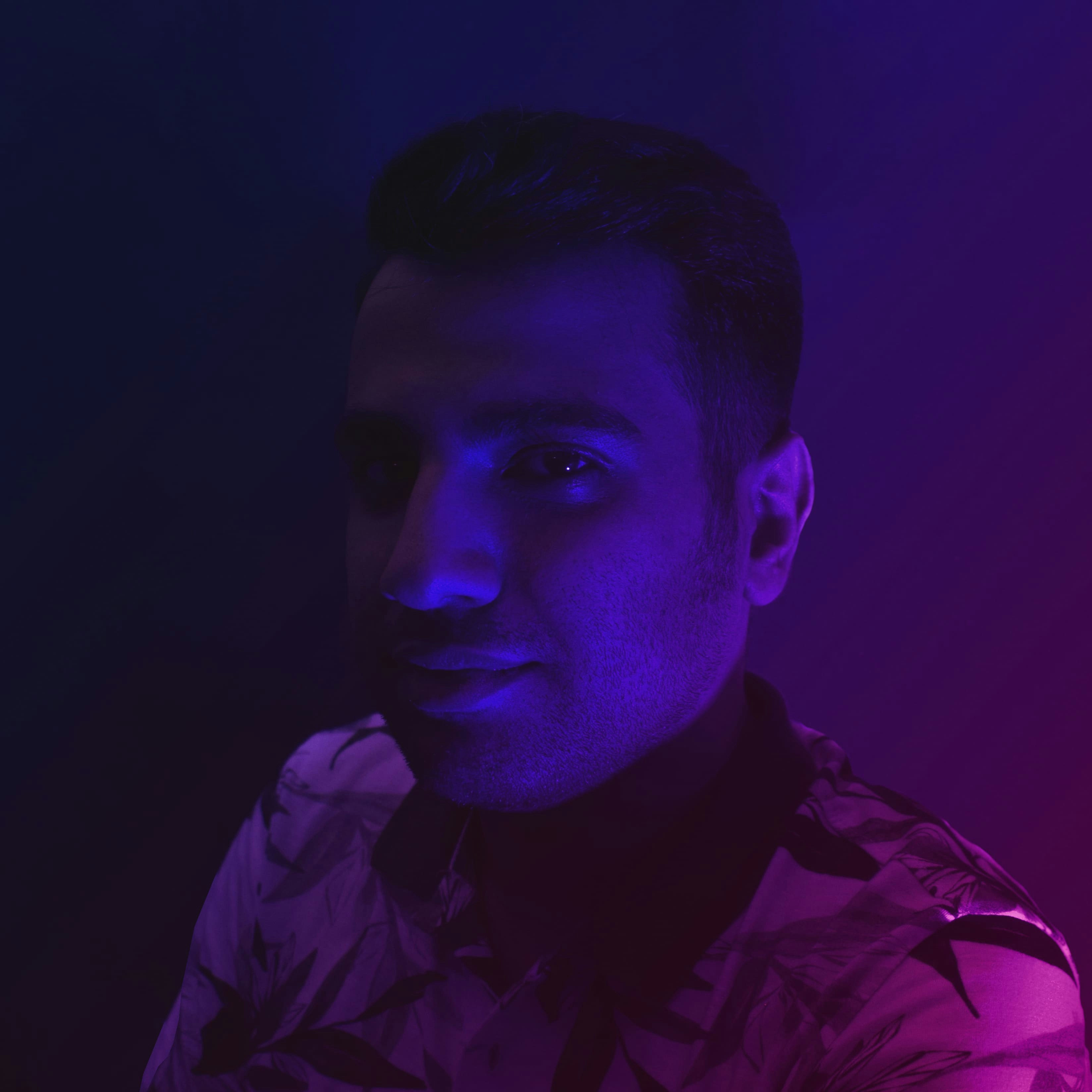 Go to Hassan Esfahani's profile