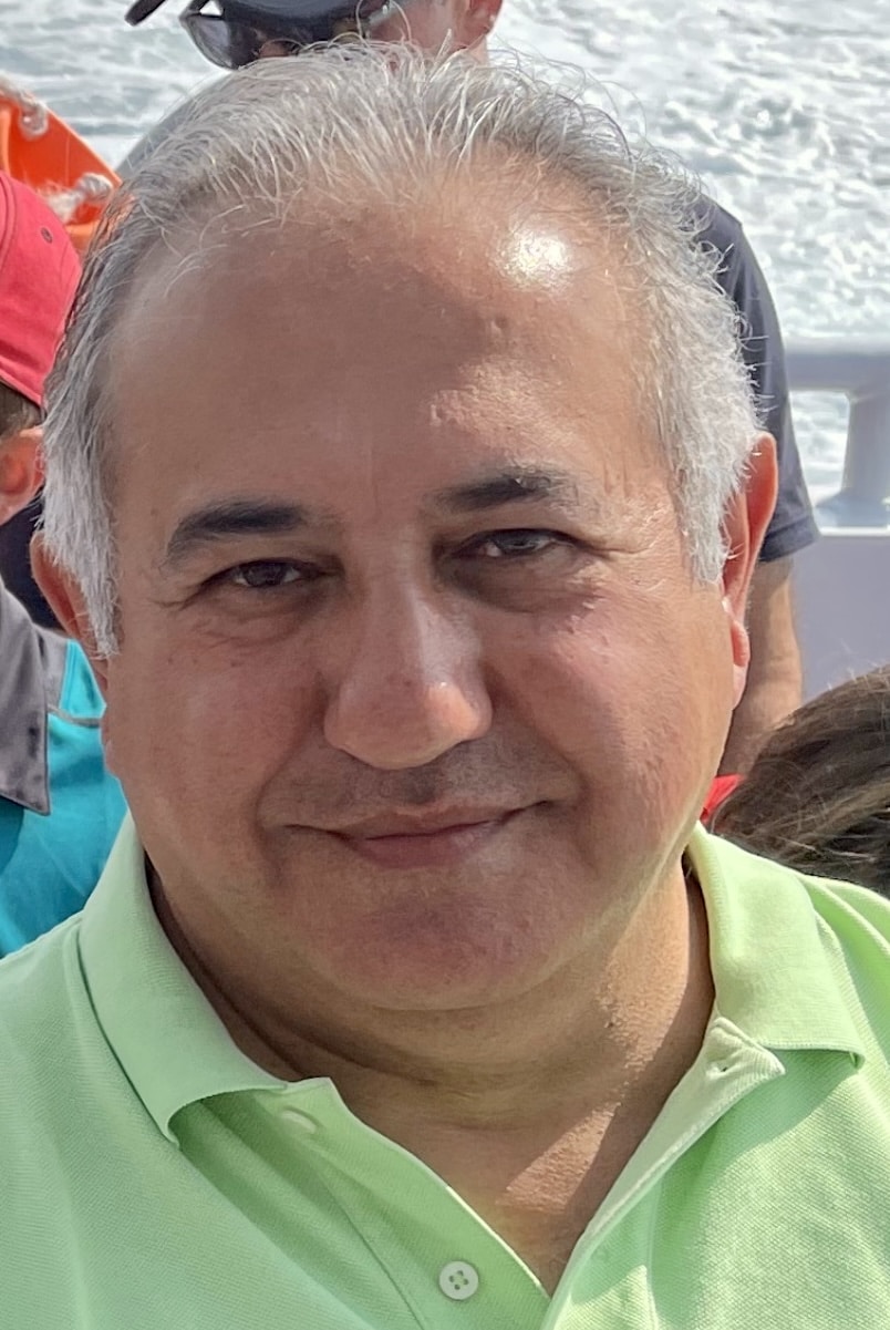 Go to Chahriar Hariri's profile