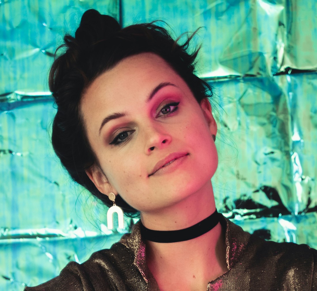 Buka profil Katy Ward