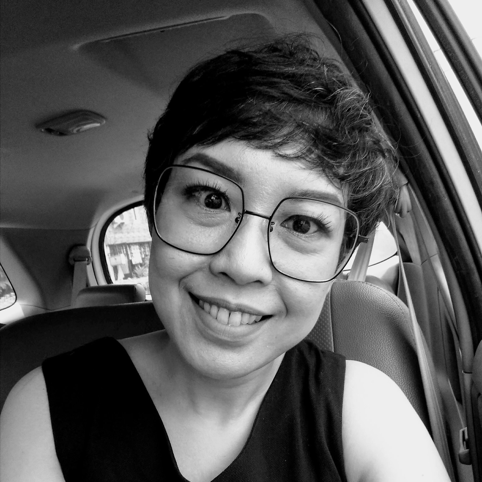 Go to Lovelli Fuad's profile