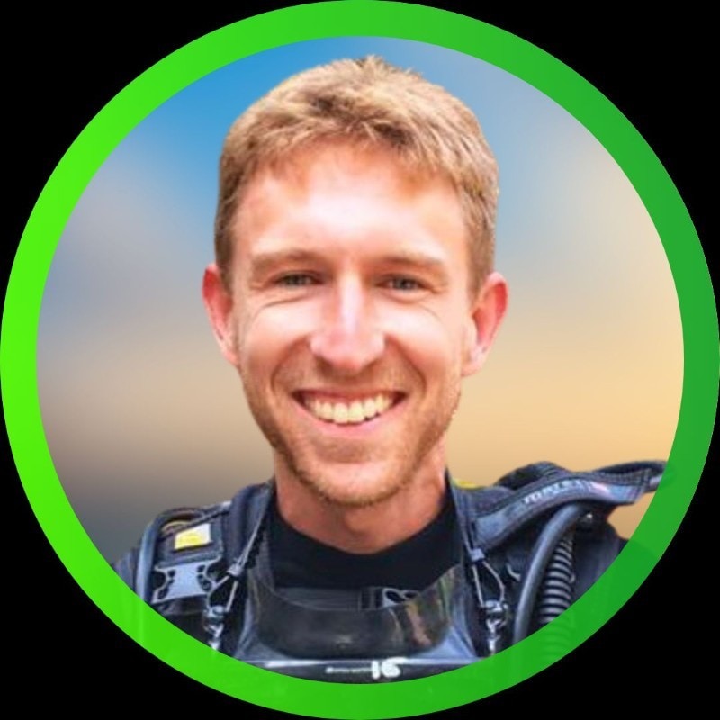 Mike Holpのプロフィールを見る