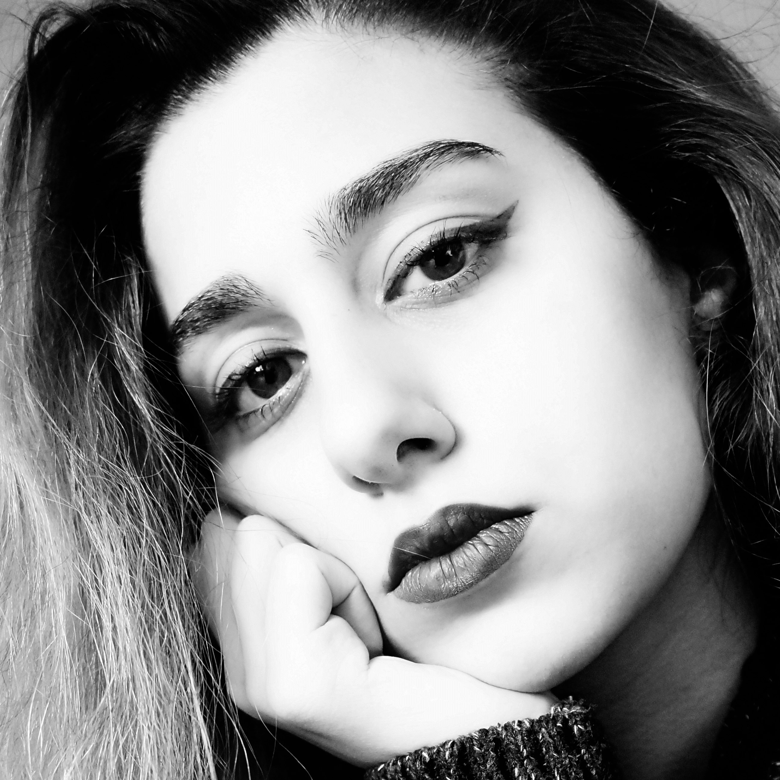 Ve al perfil de Pegah Mostafavi Zadeh