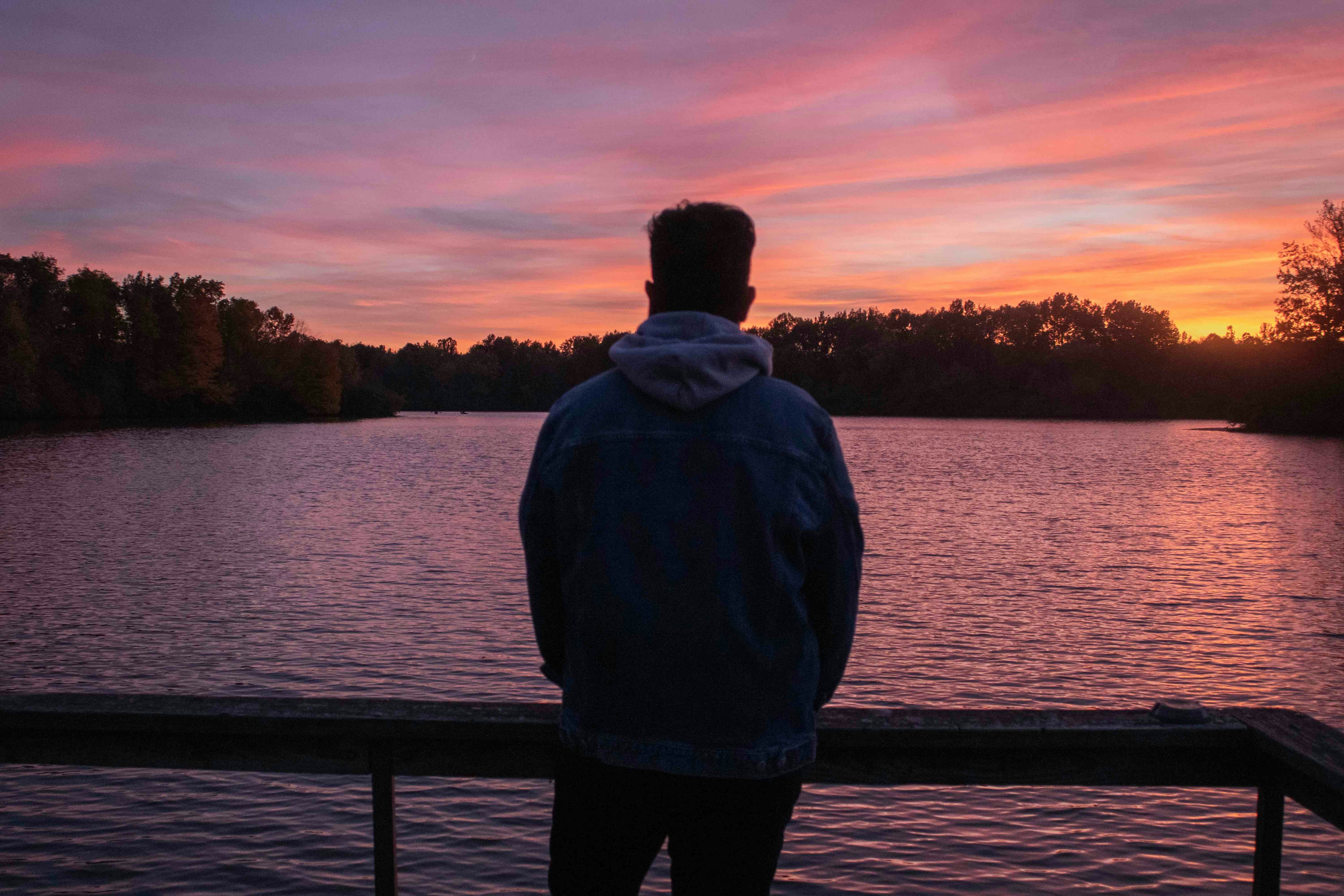 Go to Miguel Valencia's profile