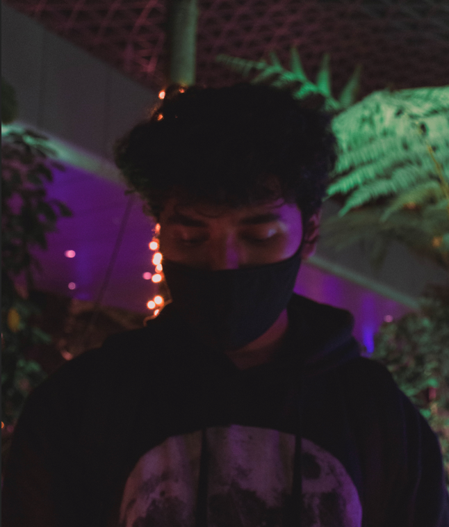 Go to moondzeyr's profile