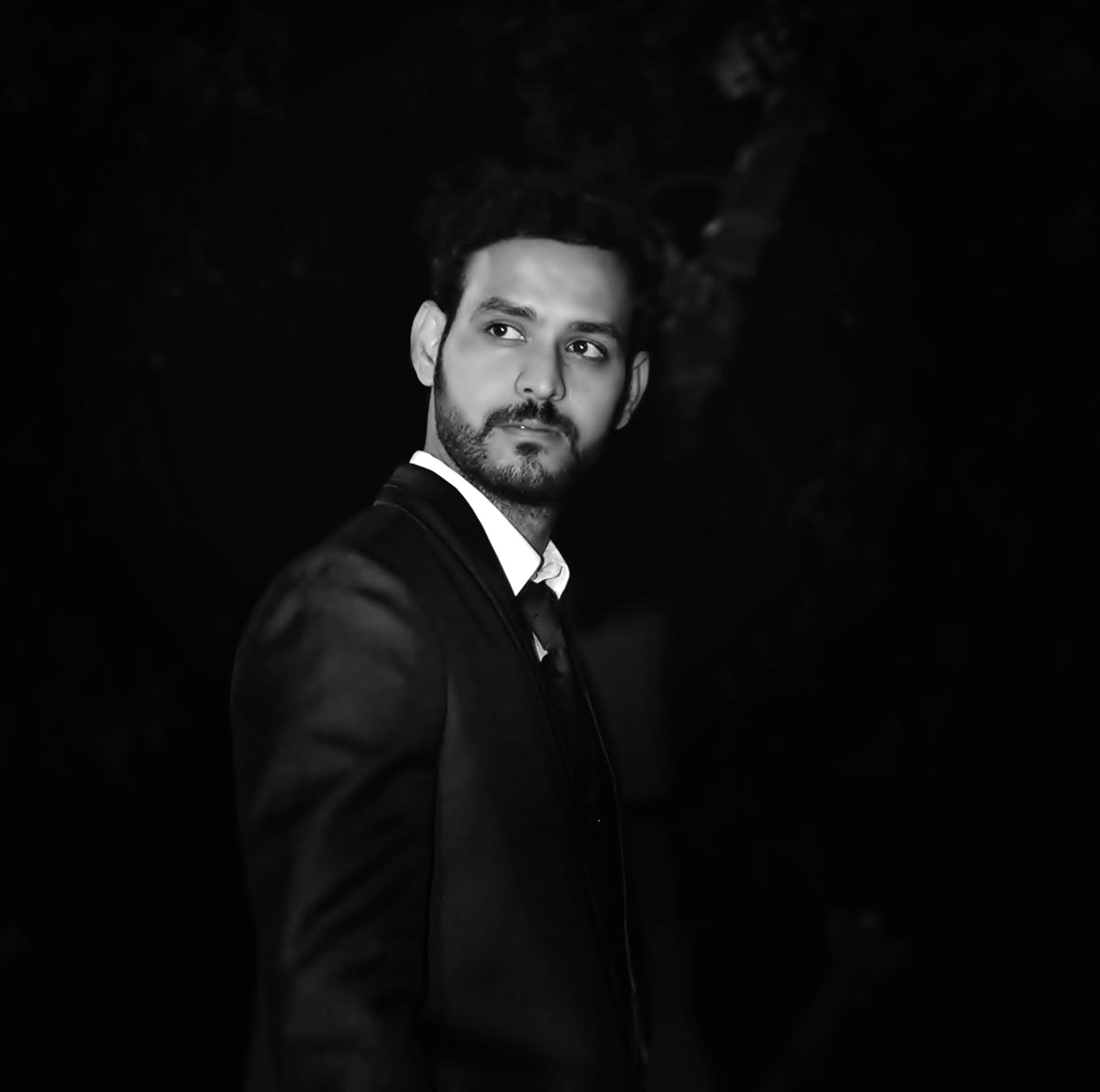 Zum Profil von Anand Thakur