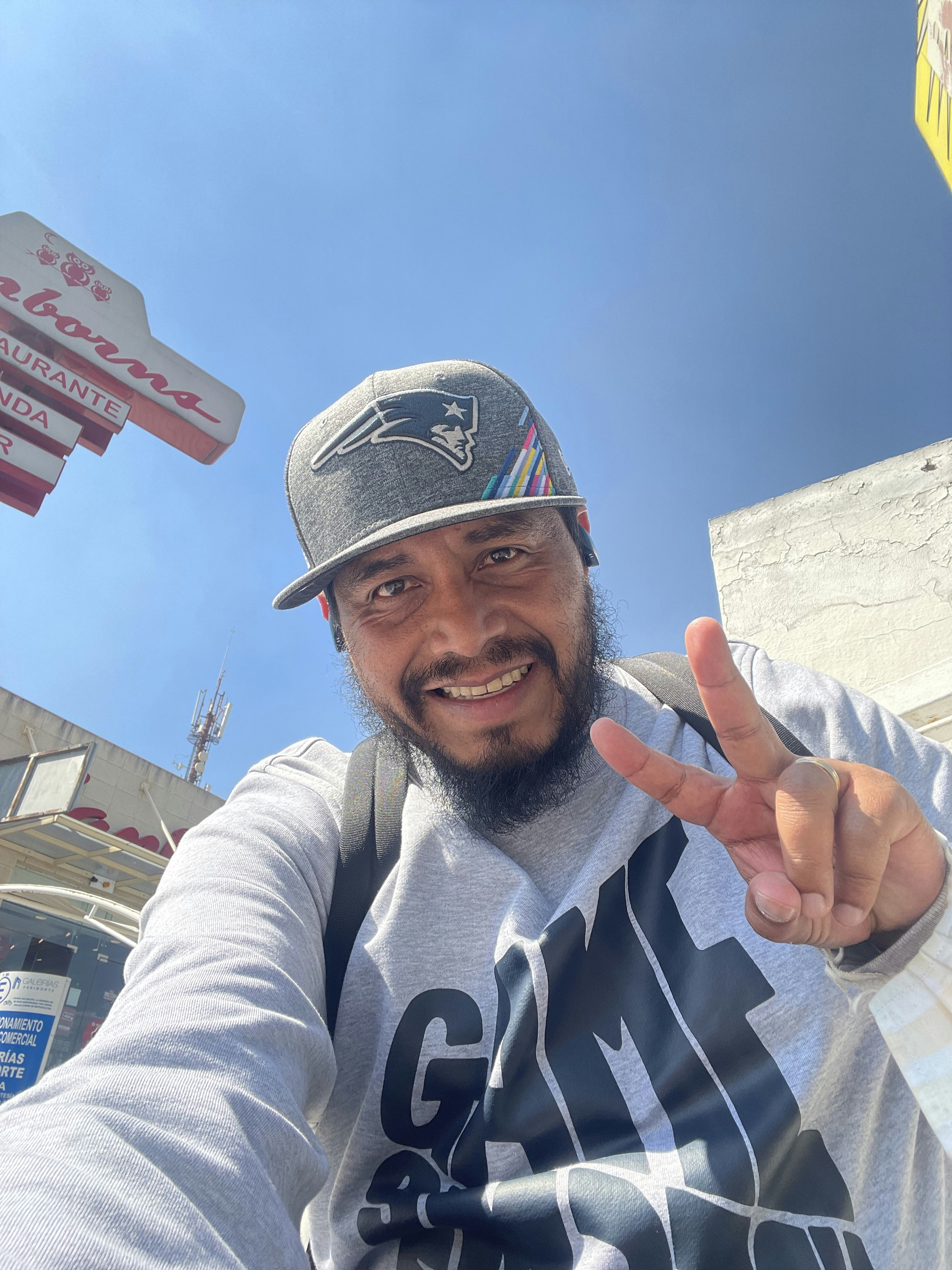 Ir para o perfil de Israel Espino