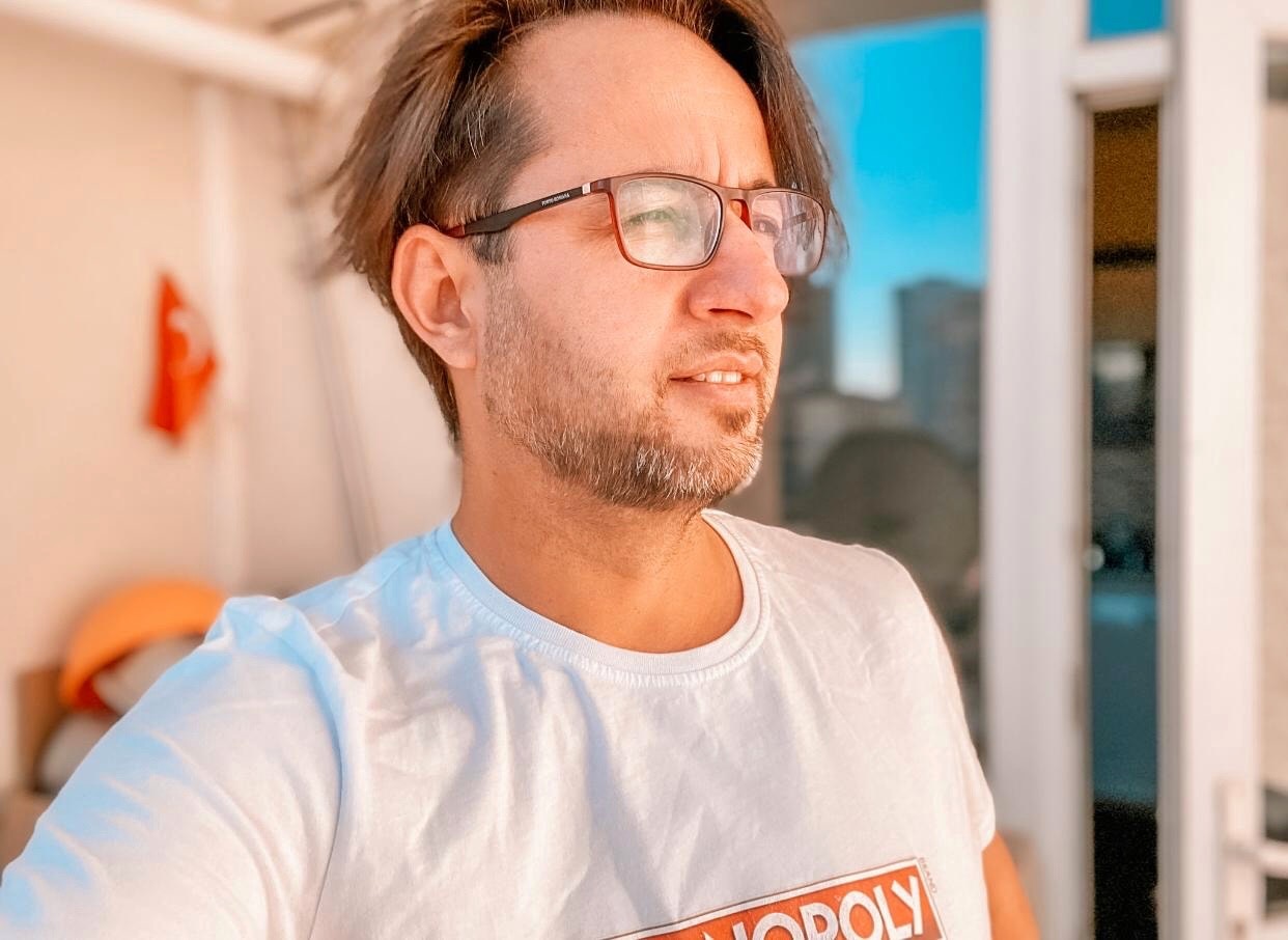 Go to Ümit Güneś's profile