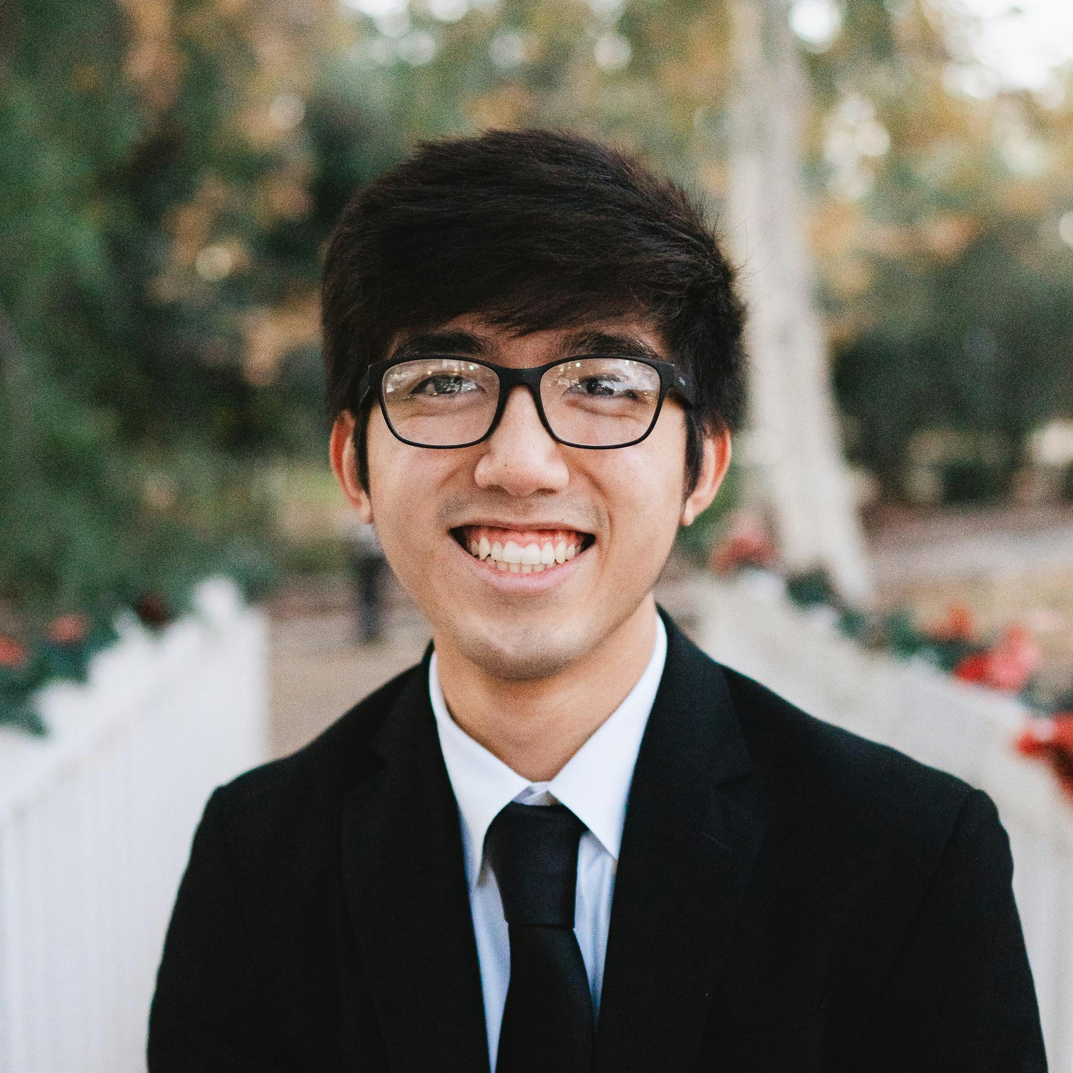 Go to Long Truong's profile