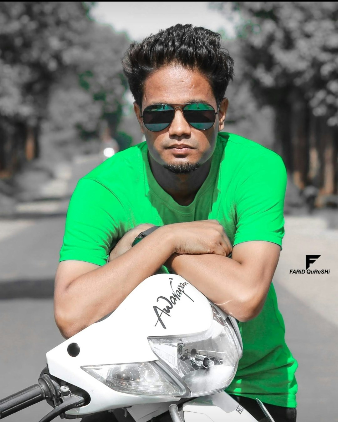 Accéder au profil de Farid A Qureshi