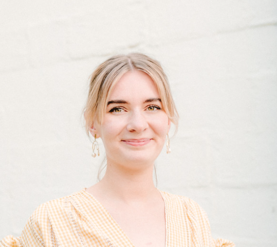 Ve al perfil de Cassidy Phillips