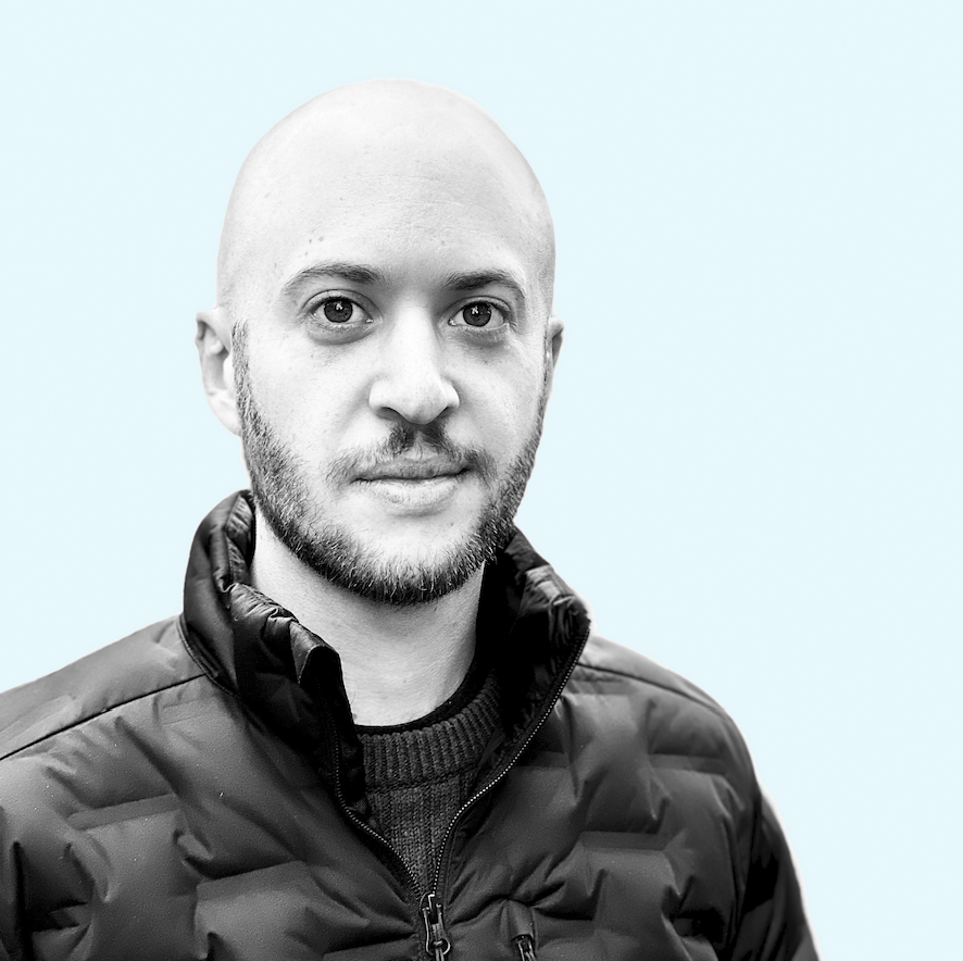 Buka profil Nicolas Backal