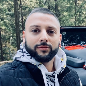 Go to Ruslan Ihnatenko's profile