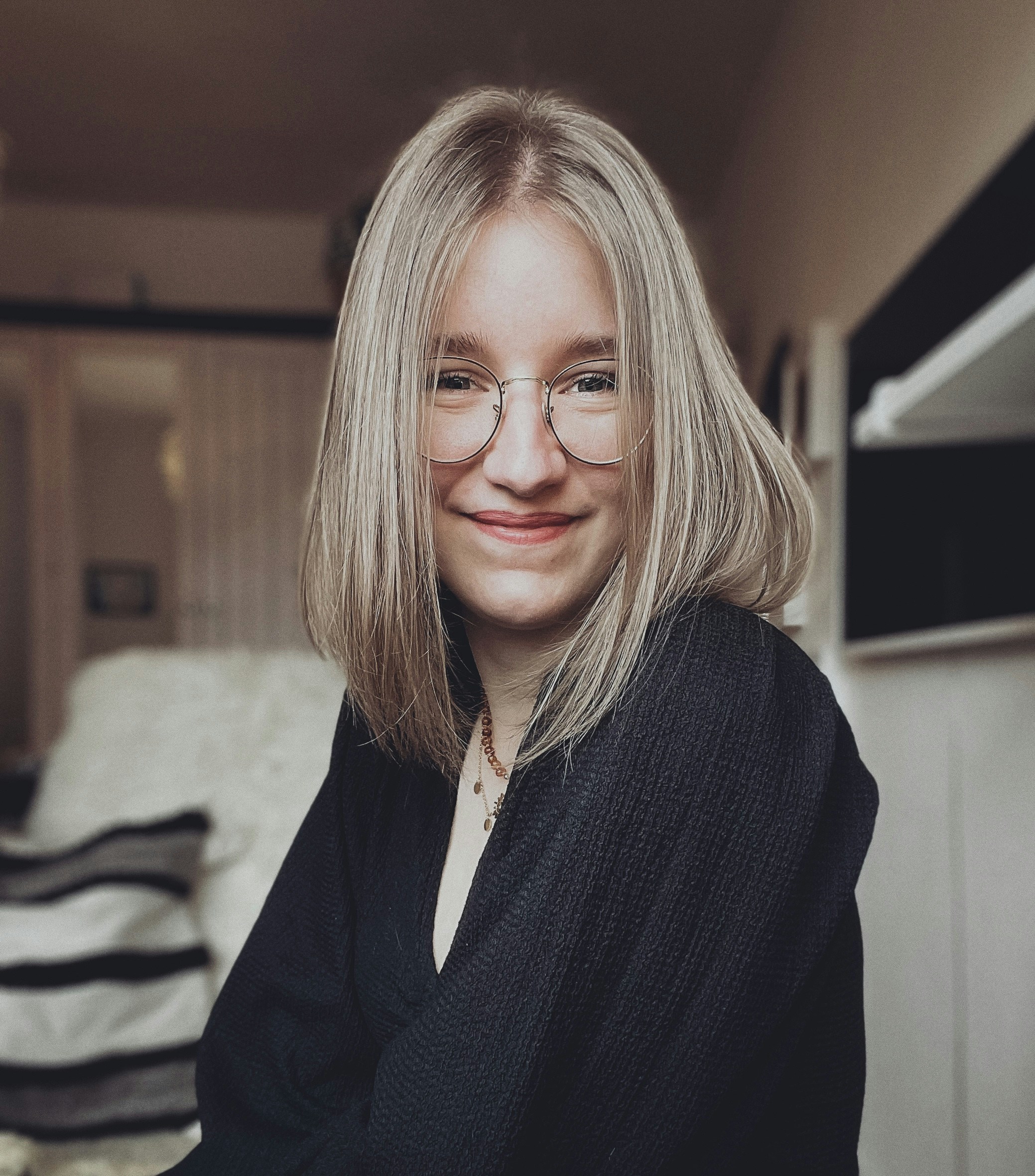 Go to Laura Cleffmann's profile