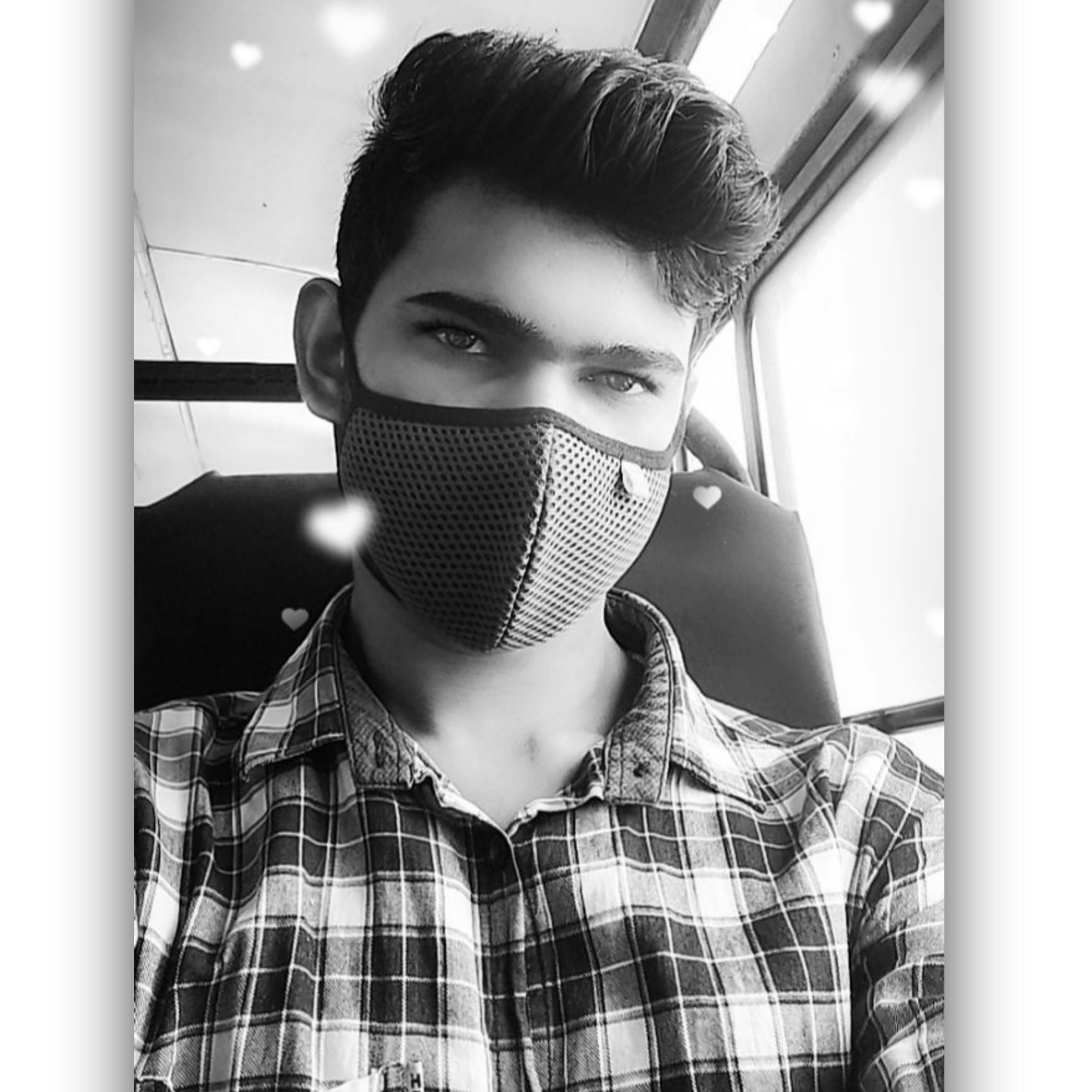 Accéder au profil de Suraj Medha