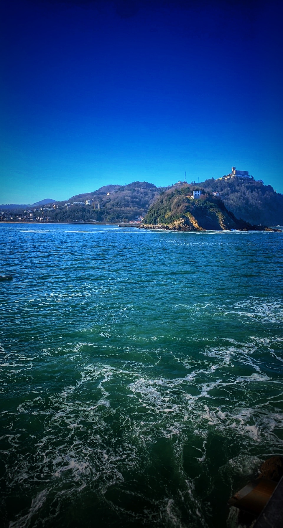 Zum Profil von Evin Keller