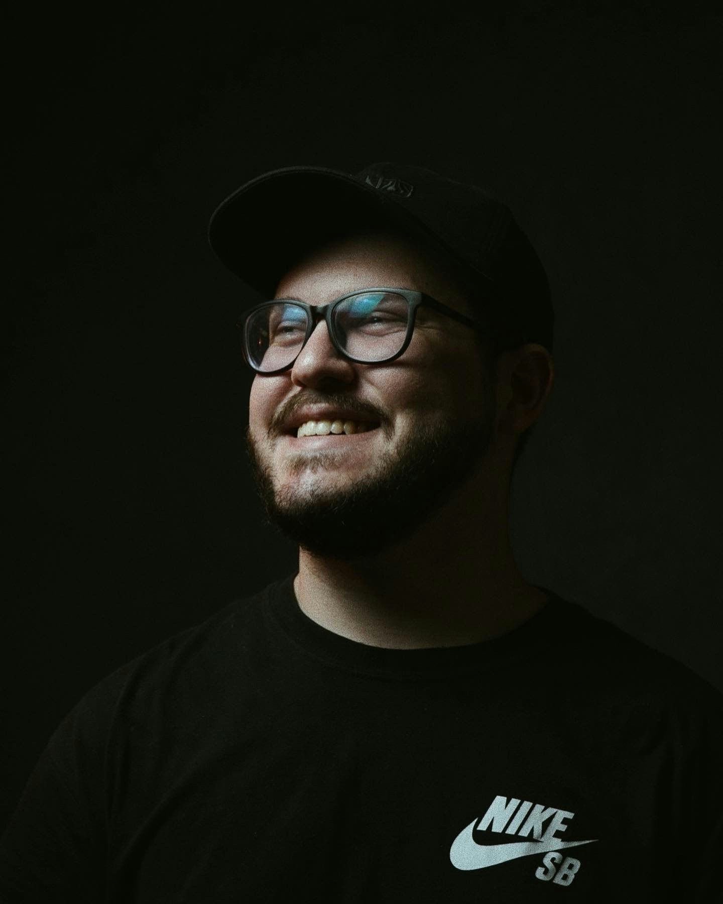 Go to Renan Angelo's profile