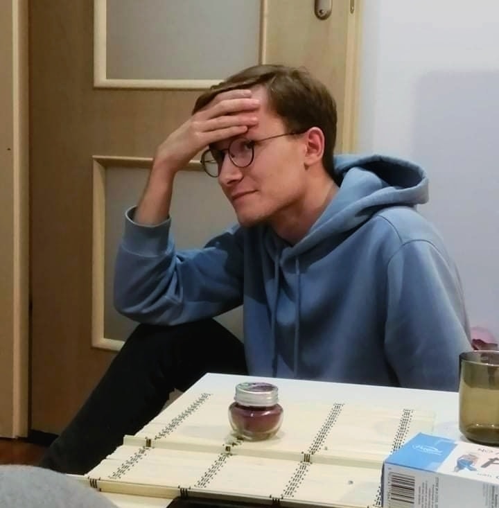 Ve al perfil de Dawid Małecki