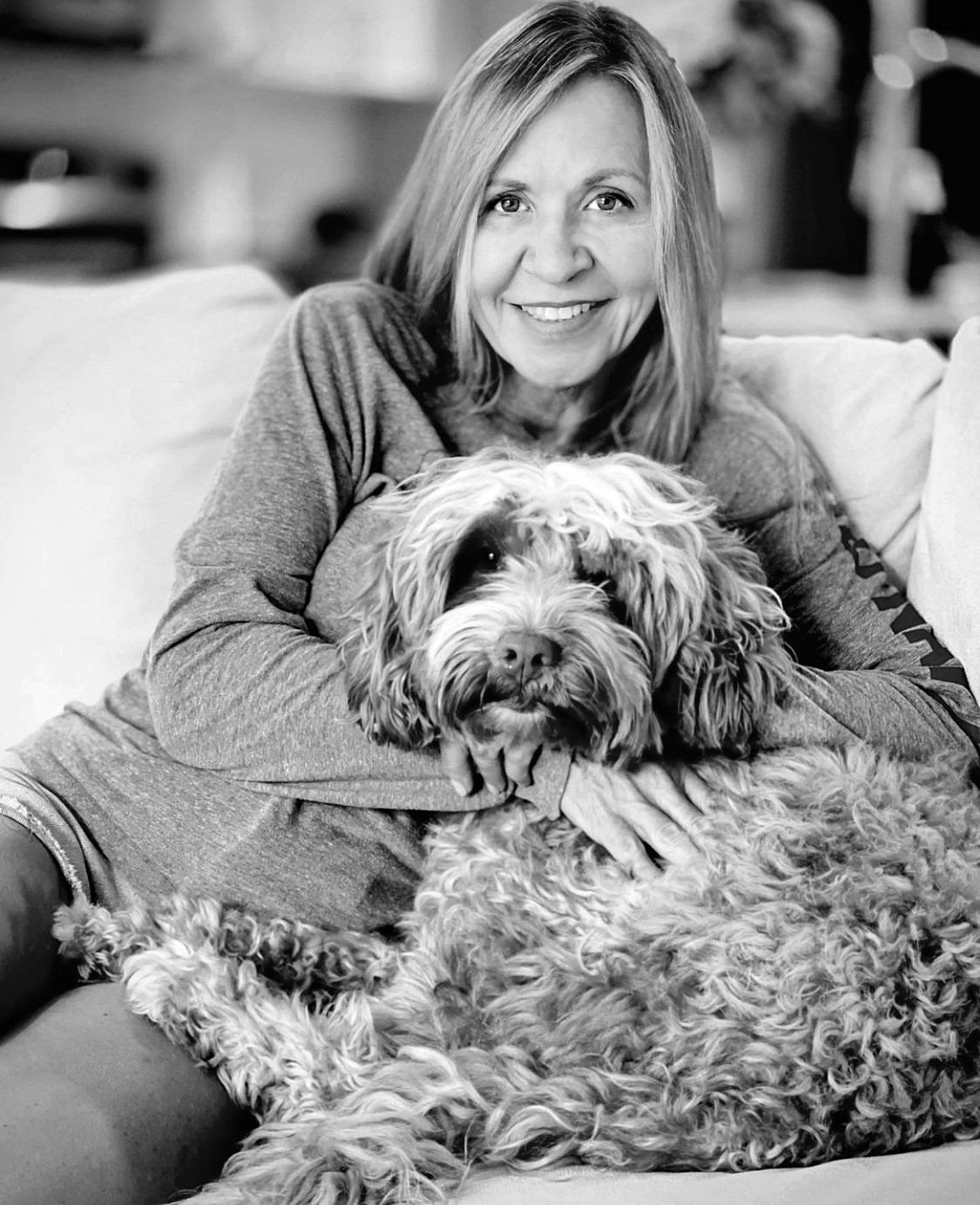 Buka profil Donna Lawrence