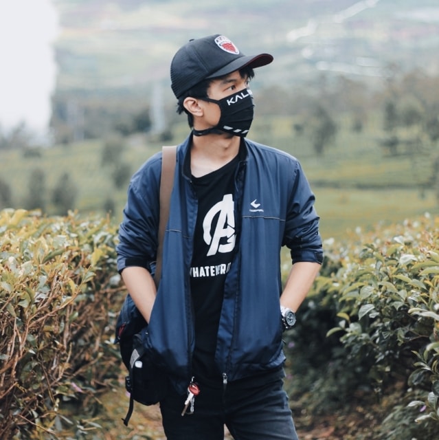 Zum Profil von Dhiya