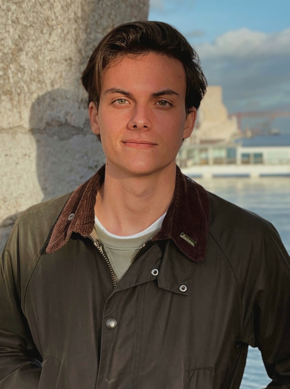 Go to David Gil de la Canal's profile