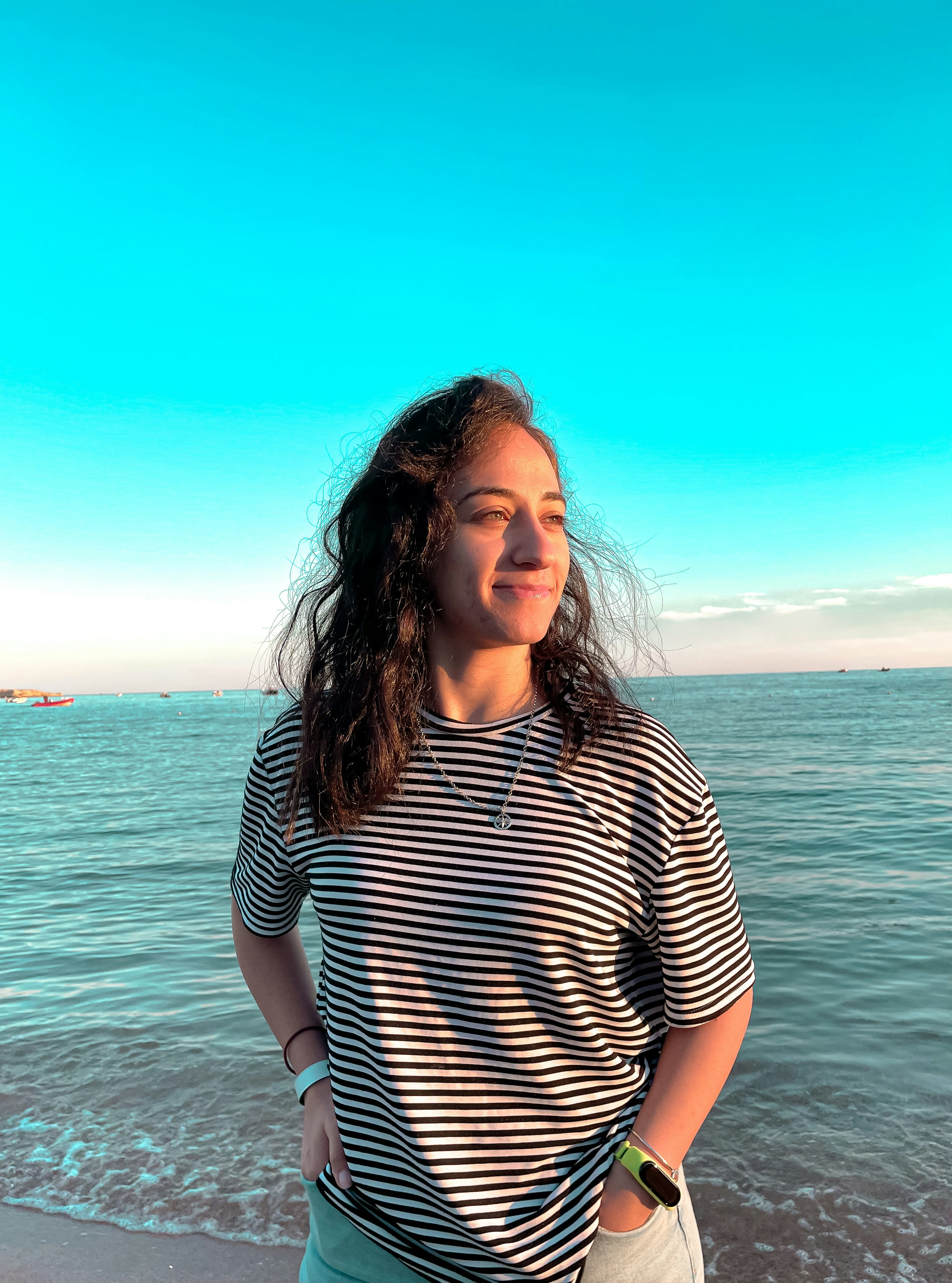 Ve al perfil de Anahit Khalatyan