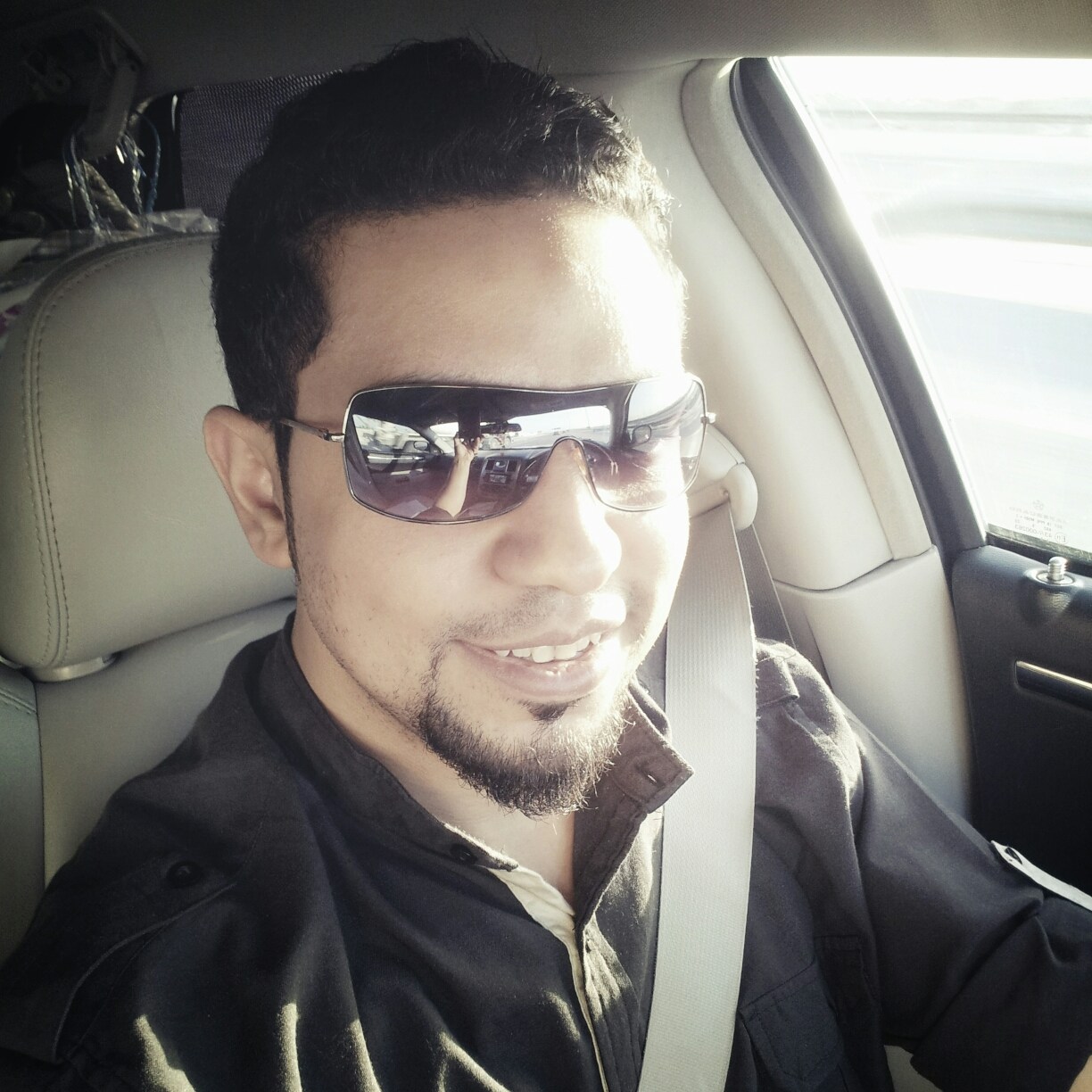 Ahmad Mohmmadのプロフィールを見る