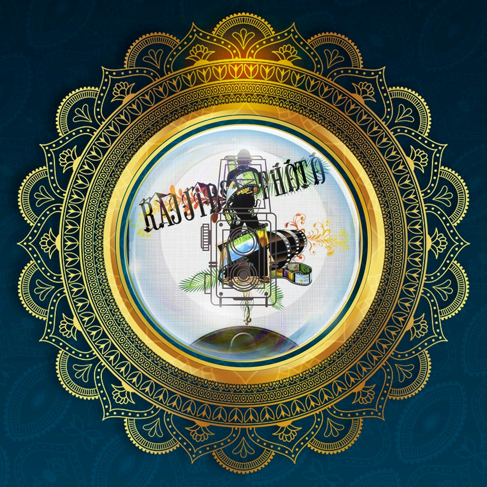 Go to ЯΔJJIБ'S PHФΓФ's profile