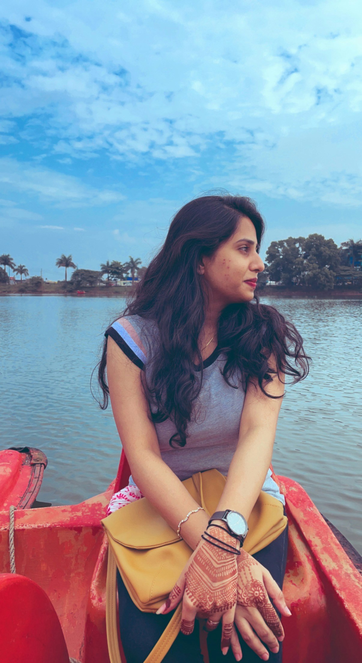 Apekshaのプロフィールを見る