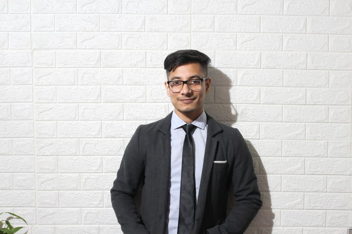 Ve al perfil de Pranit Bhujel